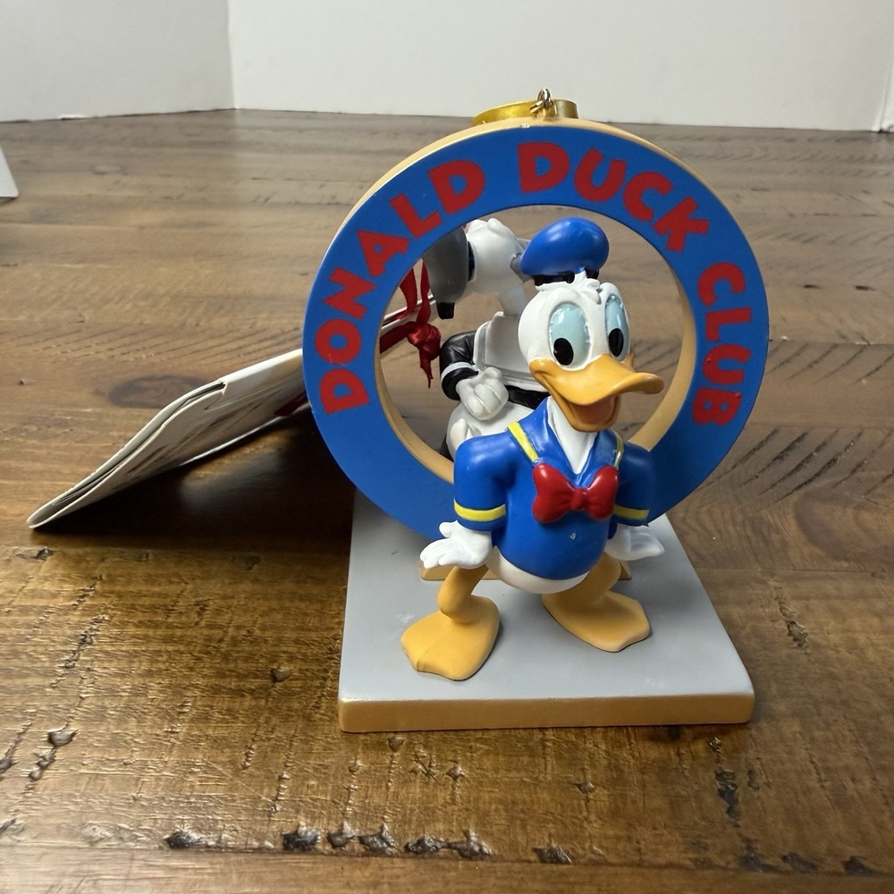 Disney Donald Duck 85th Anniversary Sketchbook Legacy Christmas Ornament 2019